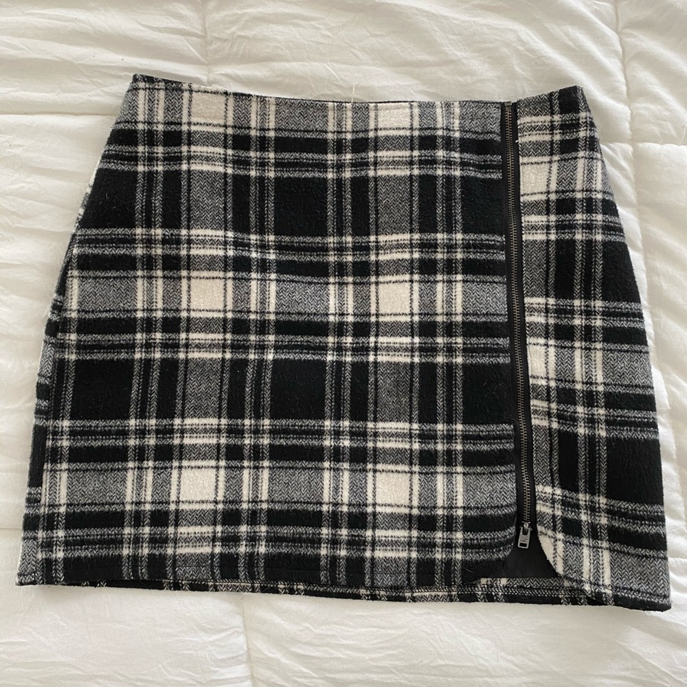 Hollister Plaid Print Skirt
